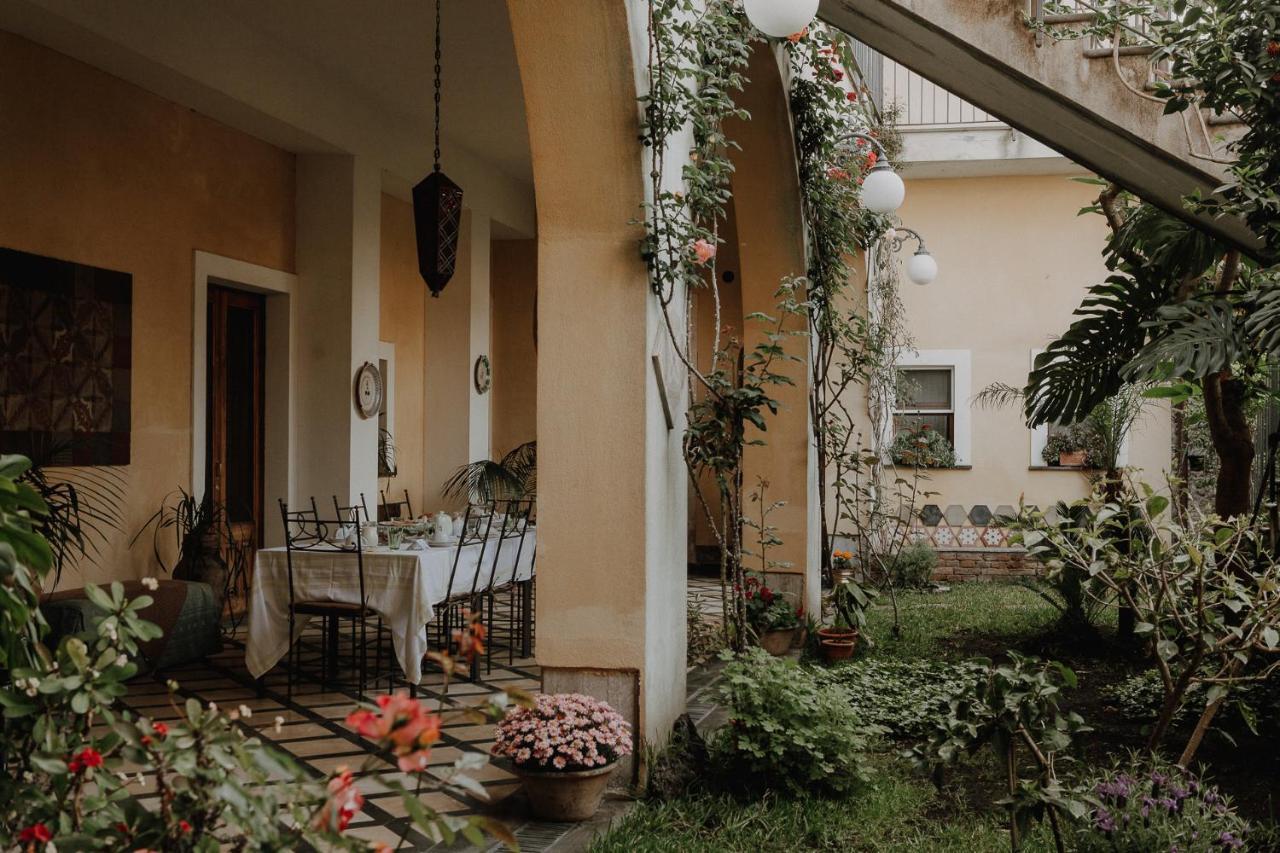 La Baronessa B&B Riposto Esterno foto